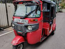 Bajaj RE 205 2016 Three Wheel