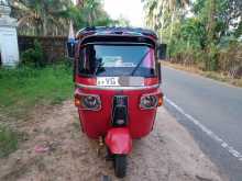 Bajaj RE 205 2011 Three Wheel