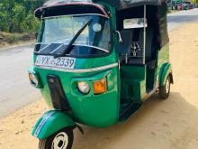 Bajaj RE 205 2012 Three Wheel