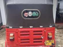 Bajaj RE 205 2013 Three Wheel