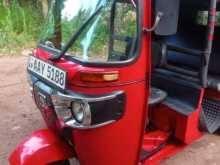 Bajaj RE 205 2015 Three Wheel