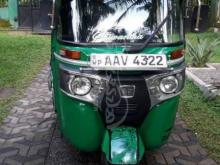 Bajaj RE 205 2015 Three Wheel