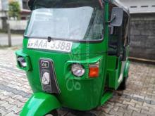 Bajaj RE 205 2012 Three Wheel