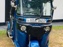 Bajaj RE 205 2015 Three Wheel