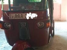 Bajaj RE 205 2012 Three Wheel