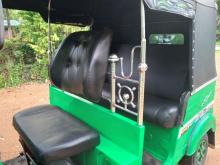 https://riyasewana.com/uploads/bajaj-re-205-232052466025.jpg
