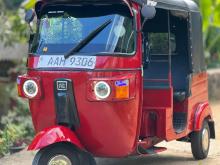 Bajaj RE 205 2013 Three Wheel