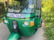 Bajaj Re 205 2013 Three Wheel