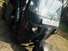 Bajaj RE 205 2012 Three Wheel