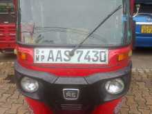 Bajaj RE 205 2014 Three Wheel