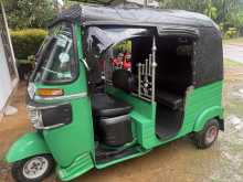 https://riyasewana.com/uploads/bajaj-re-205-239300022572.jpg