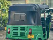 https://riyasewana.com/uploads/bajaj-re-205-2412121422853.jpg