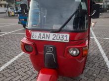 Bajaj RE 205 2013 Three Wheel