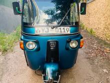 Bajaj RE 205 2011 Three Wheel
