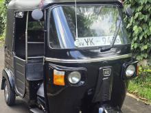 Bajaj RE 205 2011 Three Wheel