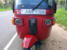 Bajaj RE 205 2013 Three Wheel