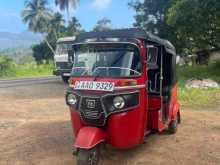 Bajaj RE 205 2014 Three Wheel