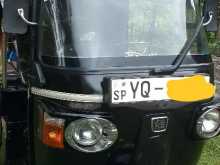 Bajaj RE 205 2011 Three Wheel