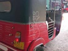 https://riyasewana.com/uploads/bajaj-re-205-25124402453314.jpg