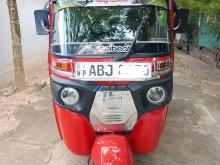 Bajaj RE 205 2015 Three Wheel