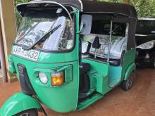 Bajaj RE 205 2011 Three Wheel