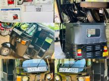 Bajaj RE 205 2012 Three Wheel