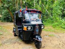 Bajaj RE 205 2011 Three Wheel