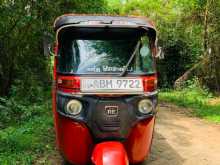Bajaj RE 205 2016 Three Wheel