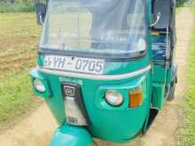 Bajaj RE 205 2011 Three Wheel