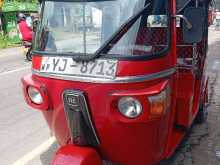 Bajaj RE 205 2011 Three Wheel