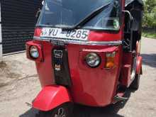 Bajaj Re 205 2011 Three Wheel