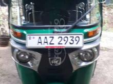 Bajaj RE 205 2015 Three Wheel