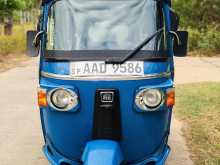 Bajaj RE 205 2012 Three Wheel