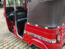 https://riyasewana.com/uploads/bajaj-re-205-271153466674.jpg