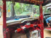 Bajaj RE 205 2015 Three Wheel