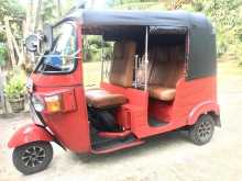 https://riyasewana.com/uploads/bajaj-re-205-2717372022253.jpg