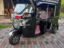 Bajaj RE 205 2015 Three Wheel