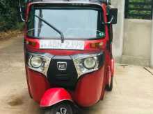 Bajaj RE 205 2016 Three Wheel