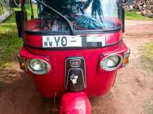 Bajaj RE 205 2011 Three Wheel