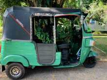 Bajaj RE 205 2011 Three Wheel