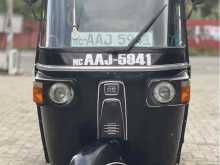 Bajaj RE 205 2013 Three Wheel