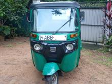 Bajaj RE 205 2015 Three Wheel