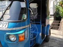 https://riyasewana.com/uploads/bajaj-re-205-29105655478299.jpg