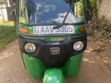 Bajaj RE 205 2015 Three Wheel