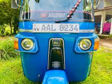 Bajaj RE 205 2013 Three Wheel