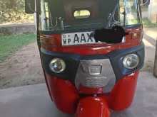 Bajaj RE 205 2015 Three Wheel