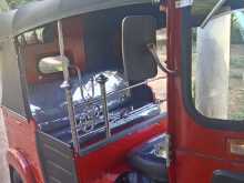 https://riyasewana.com/uploads/bajaj-re-205-291712184873.jpg