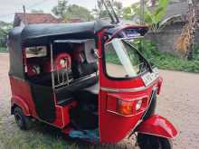 https://riyasewana.com/uploads/bajaj-re-205-291832054462.jpg