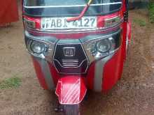 Bajaj RE 205 2015 Three Wheel