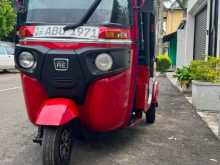 Bajaj RE 205 2019 Three Wheel